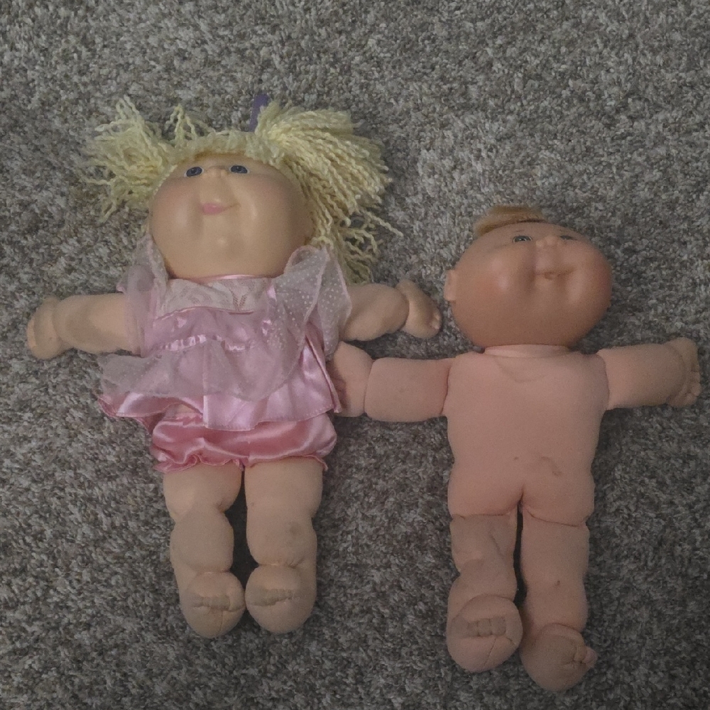 Vintage Cabbage Patch Dolls - Soft Cloth Baby Dolls. Make Offer